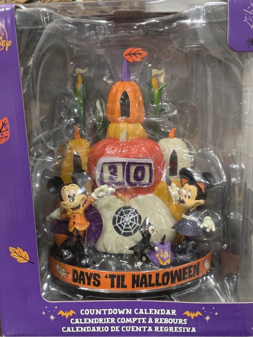 Disney store 2021 Halloween Mickey and Minnie mouse Countdown Calendar New